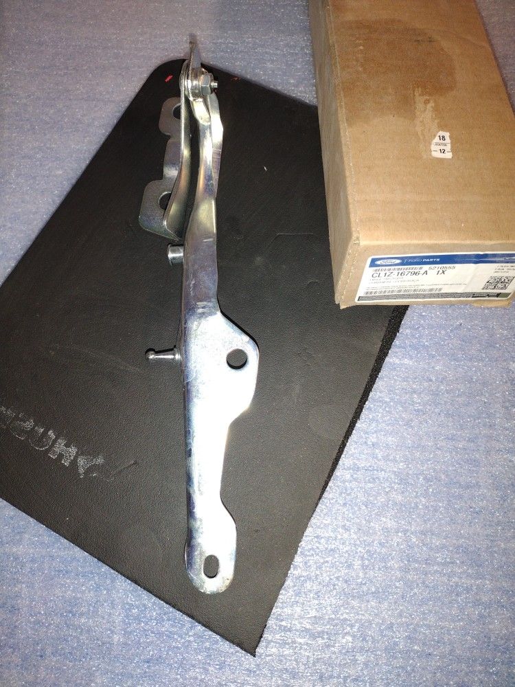 2012 To 2017 Ford Expedition Hood Hinge Brand New OEM Part