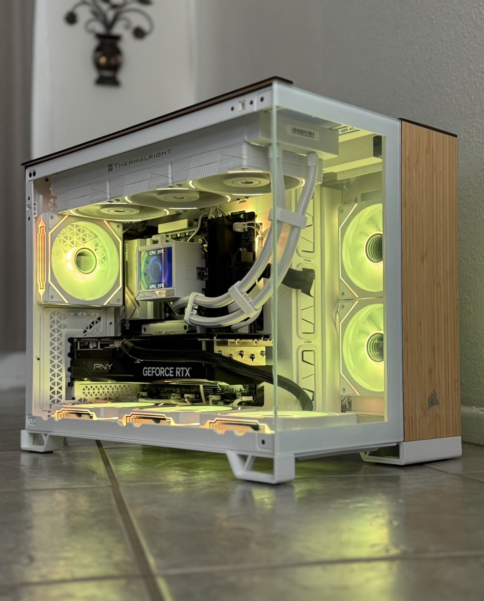 Corsair 2500X White Bamboo Gaming PC ~ Ryzen 9 7900X + RTX 5070 Ti 16GB OC
