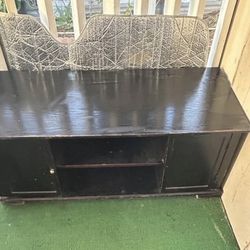 Tv Stand Need Gone Shoot A Offer!!