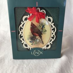 Vintage Lenox Winter Greetings Cardinal  ornament 1997 NIB