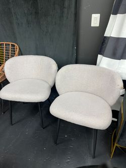 Accent Chairs