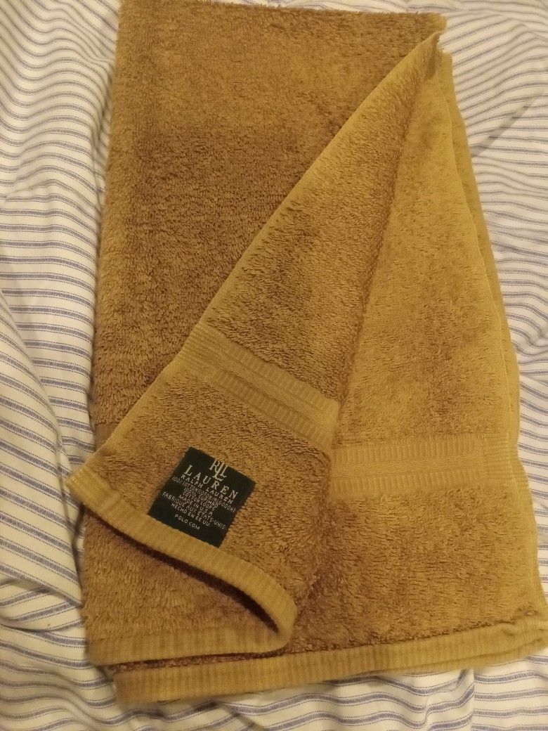 Ralph Lauren Hand Towel for Sale in Las Vegas, NV OfferUp