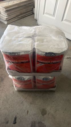 2 packs of Ardex feather finish 8 total bags