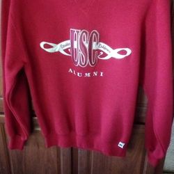 VINTAGE USC LONG SLEEVE SWEATER & UCLA STATIUM BLANKET 