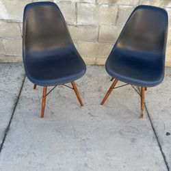 2 pc stool together $25 
