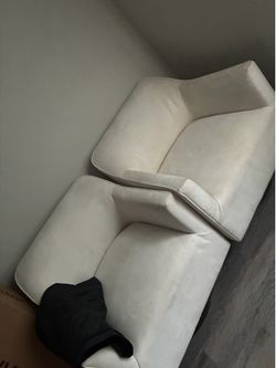 Ashley furniture swivel accent chairs