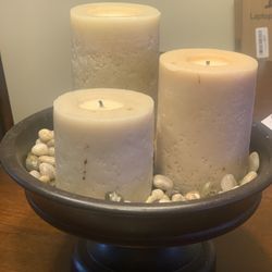 3 Candles / Rocks Decor