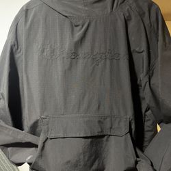 🧥 Selling Gently Used Clothes – Variety of Styles & Sizes 🩳👚