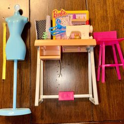  Barbie Sewing Set 
