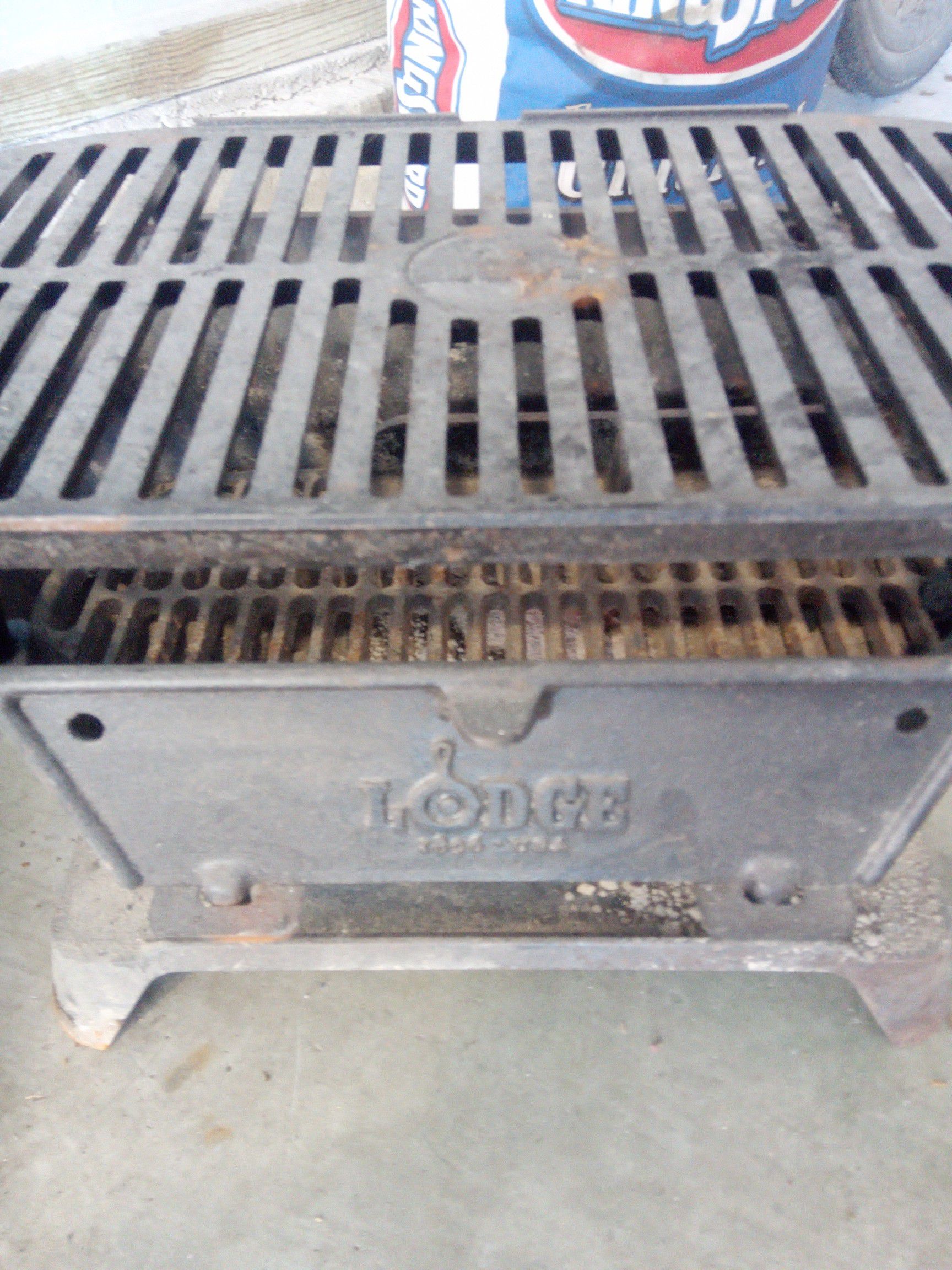 Lodge grill cast iron made in USA