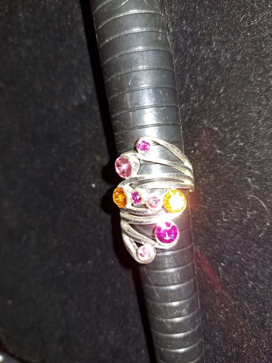 Shiny Silver Swirled Orange Pink Gem Stone Ring