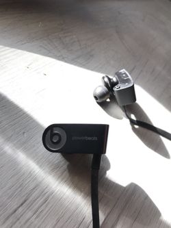 Powerbeats 3 wireless