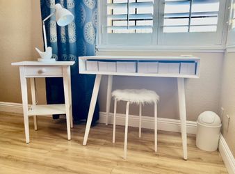 Student PC Desk Set