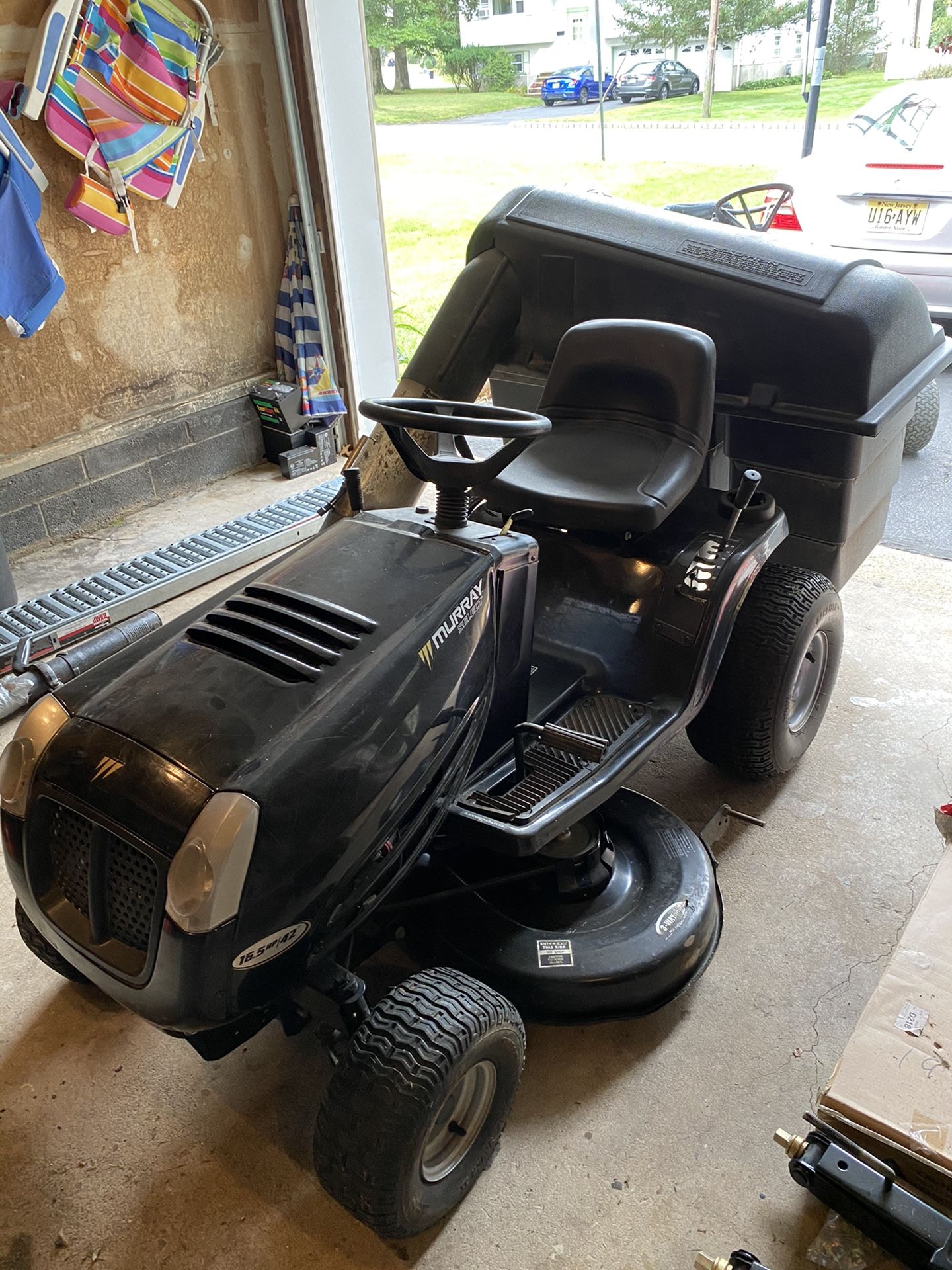 Murray Select 42in Lawn Tractor