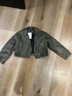 Zara Jacket Size 9/10 NWT