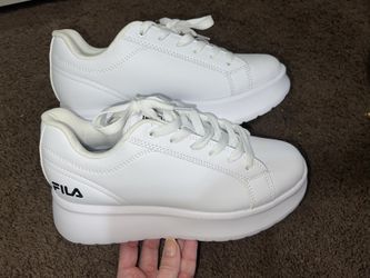 Women’s New Fila Shoes 