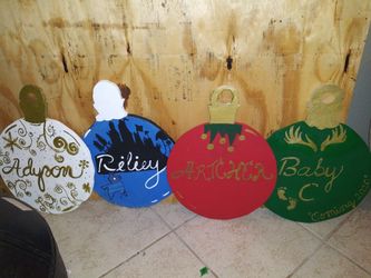 Small yard ornament decor/personalized $15