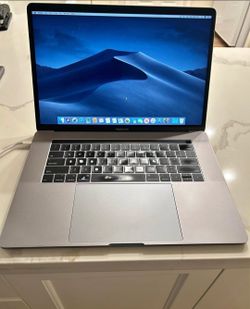 Apple MacBook Pro Laptop 2019