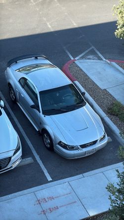2004 Ford Mustang
