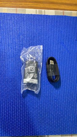 Samsung TA200 charger with cable black