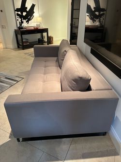 Sleeper sofa - Queen - Italian Design 8 feet wide
