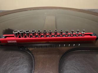 Snap on sockets set