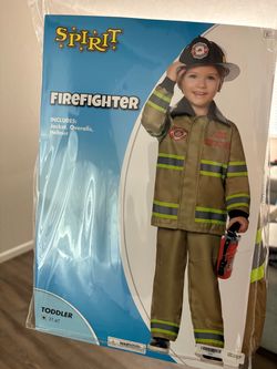 Halloween costume firefighter