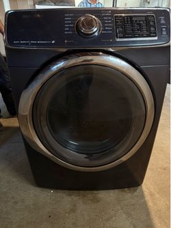 Samsung Electronics laundry set