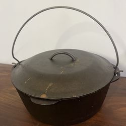 6 qt Lodge Cast Iron Dutch Oven