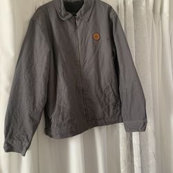 Mens Jacket Size XL Almost New Color Medium Gray  Brand Matix 