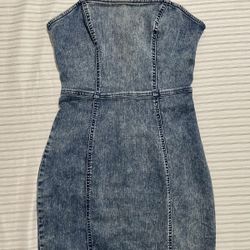 Women’s Dress - Size S 