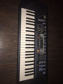 Yamaha psr-79 keyboard