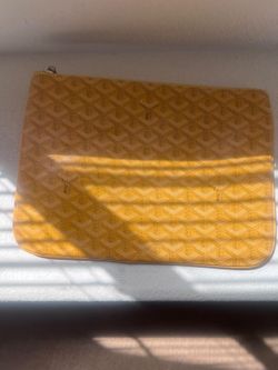 Womens bags and duffle