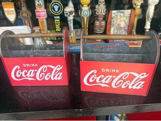 Coca Cola metal case with one bottle