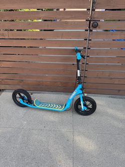 Razor Flashback Kick Scooter