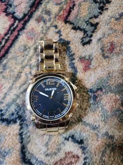 Unlisted men's watch