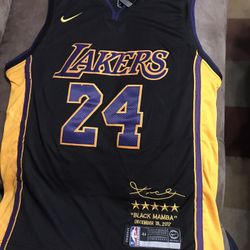 Lakers Kobe Bryant Jersey (Stitched Autograph)