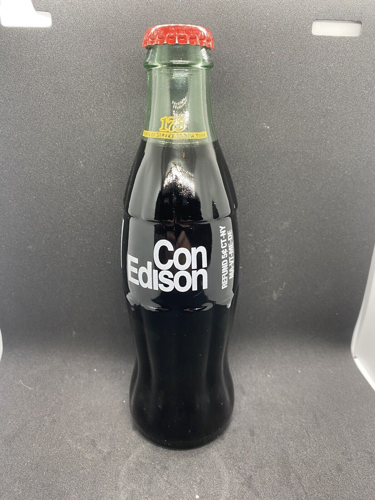 Con Edison Bottle This bottle was released in 1999 for the 175th Anniversary of Con Edison. 175 Years of Service is on the Neck. It has a Value of $15