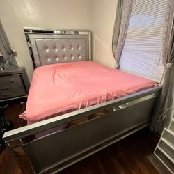 Silver Bedroom Set 