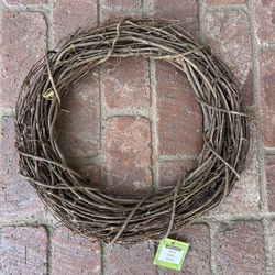 18 Inch Grapevine Wreath