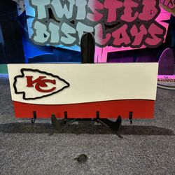 Chief Logo Key Holder 