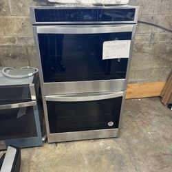 New Whirlpool  WOD51EC0HS 30  Smart Double Oven with 10.0 cu. ft. Total Capacity, Touchscreen, Frozen Bake™ Technology, Temperature Sensor, Multi-Step