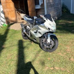 06 GxR 1000