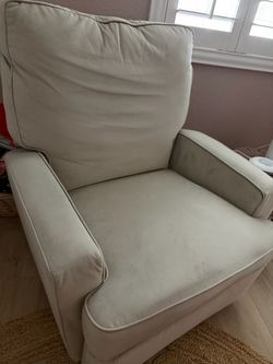 Nursery rocker