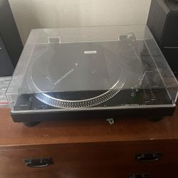 Audio Technica LP120XUSB 