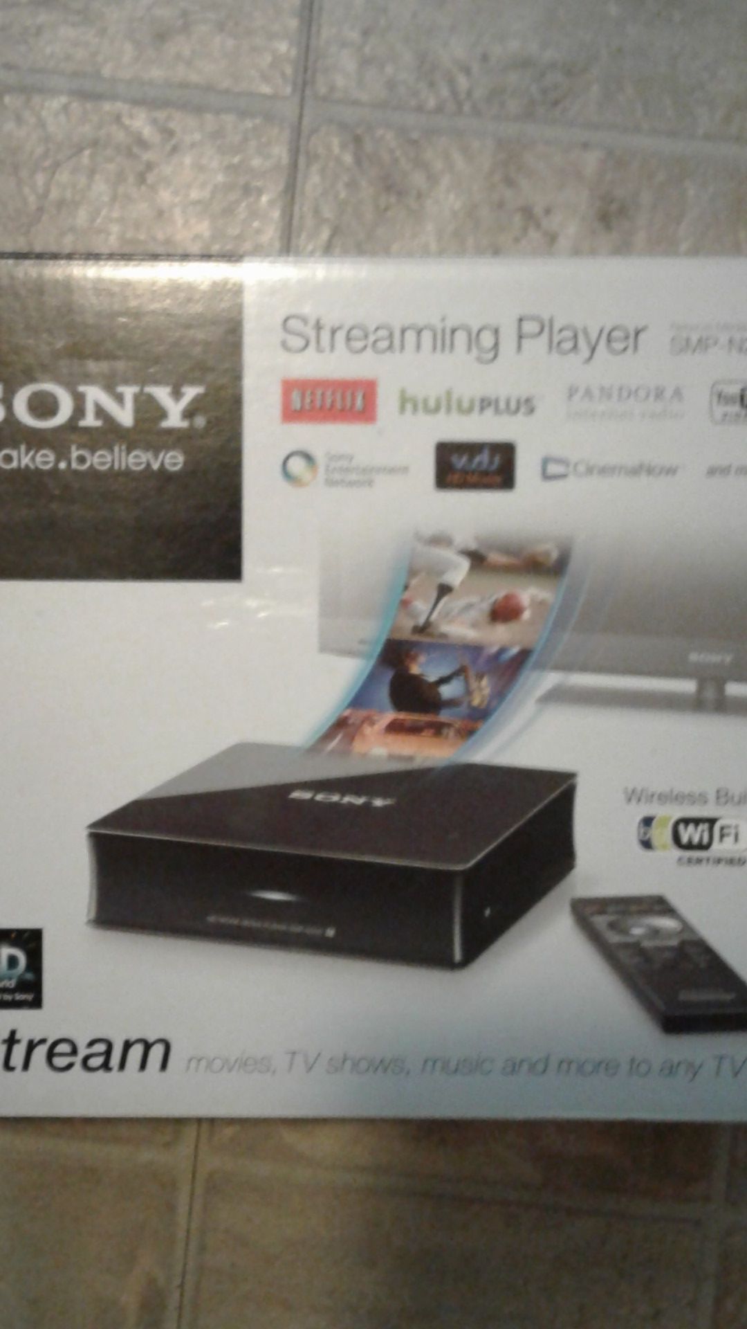 SONY. Streaming Player Digital .. Network Media Player SMP-N200.. built in Wireless...3D......