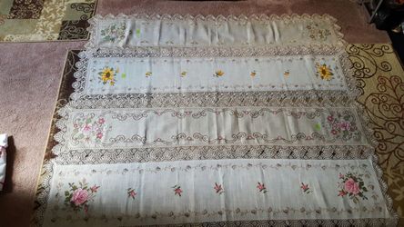 Table runners