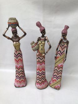 Resin Africans lady figures