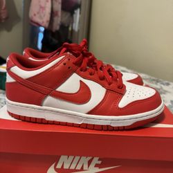 University Red Nike Dunks Size 6y