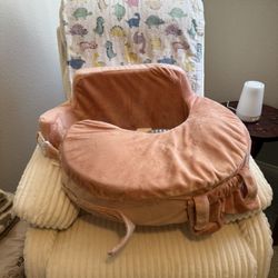 My Breast Friend Breast Feeding Pillow 